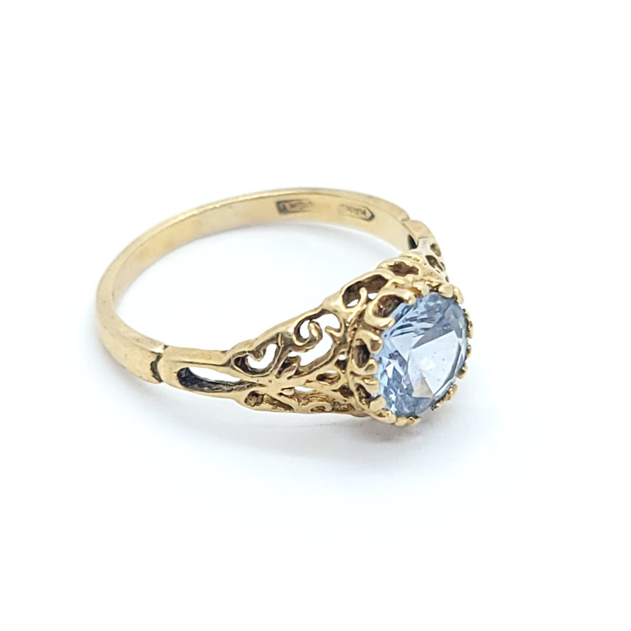 ANTIQUE 10K YELLOW GOLD BLUE TOPAZ RING FILIGREE