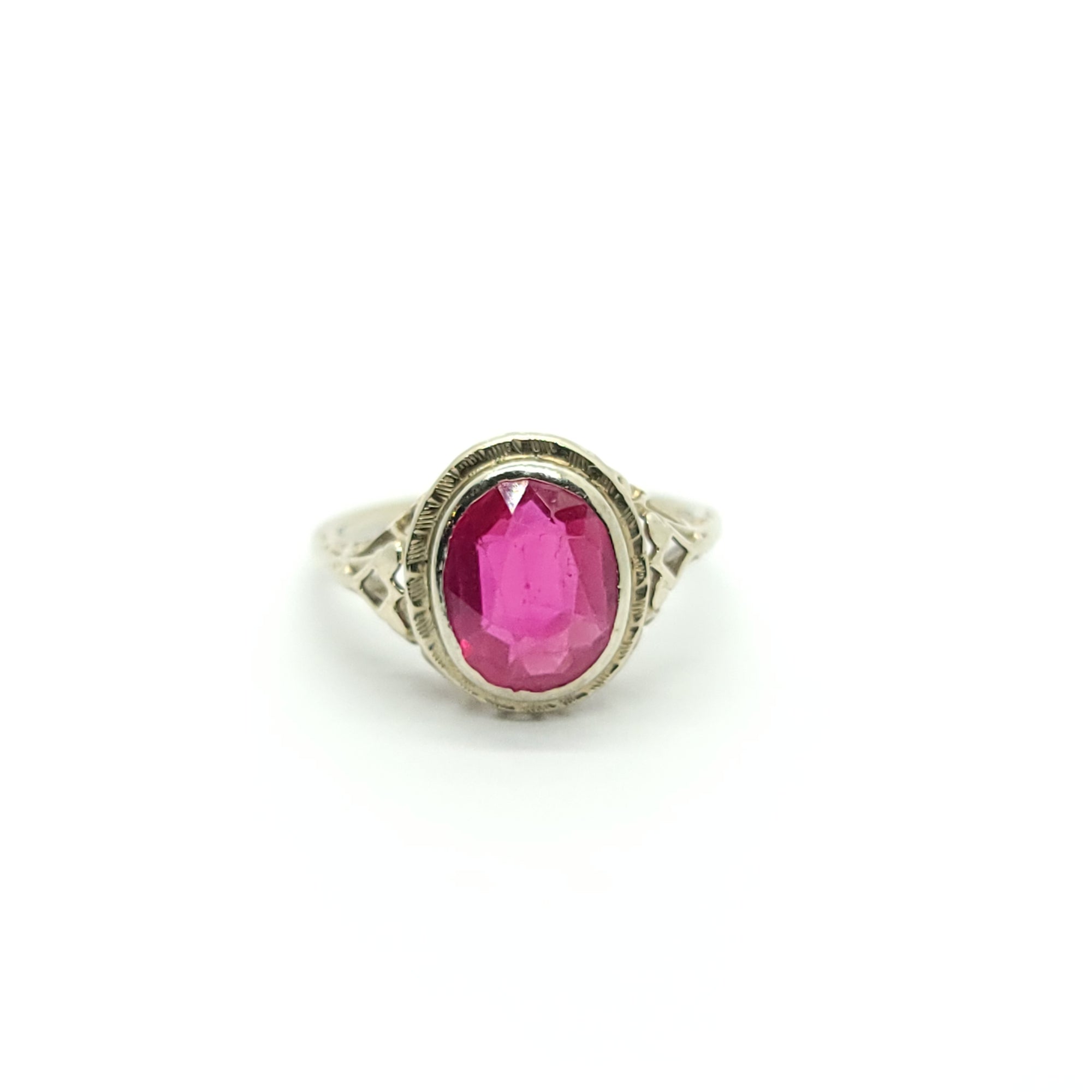 ART DECO ANTIQUE 14K WHITE GOLD RUBY RING FILIGREE