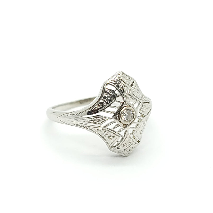 ANTIQUE 18k WHITE GOLD ART DECO FILIGREE DIAMOND COCKTAIL RING