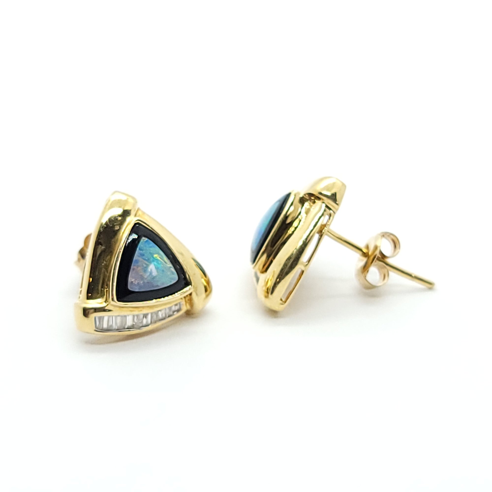 AUSTRALIAN OPAL AND DIAMONDS 14K YELLOW GOLD LADIES EARRINGS
