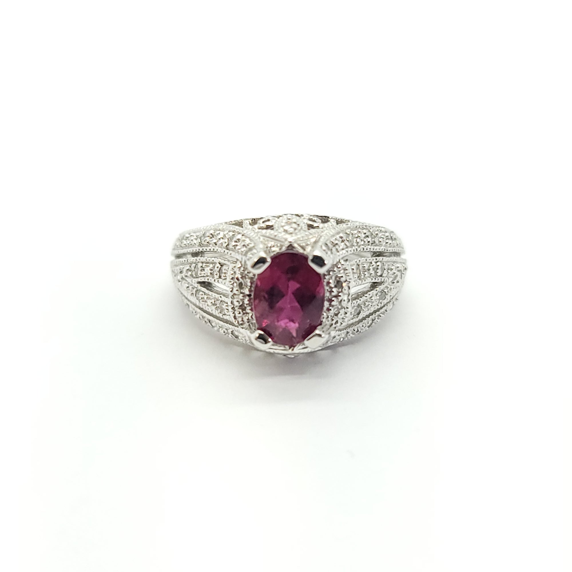 ANTIQUE DIAMOND RHODOLITE RUBY RING SET IN 14KT WHITE GOLD