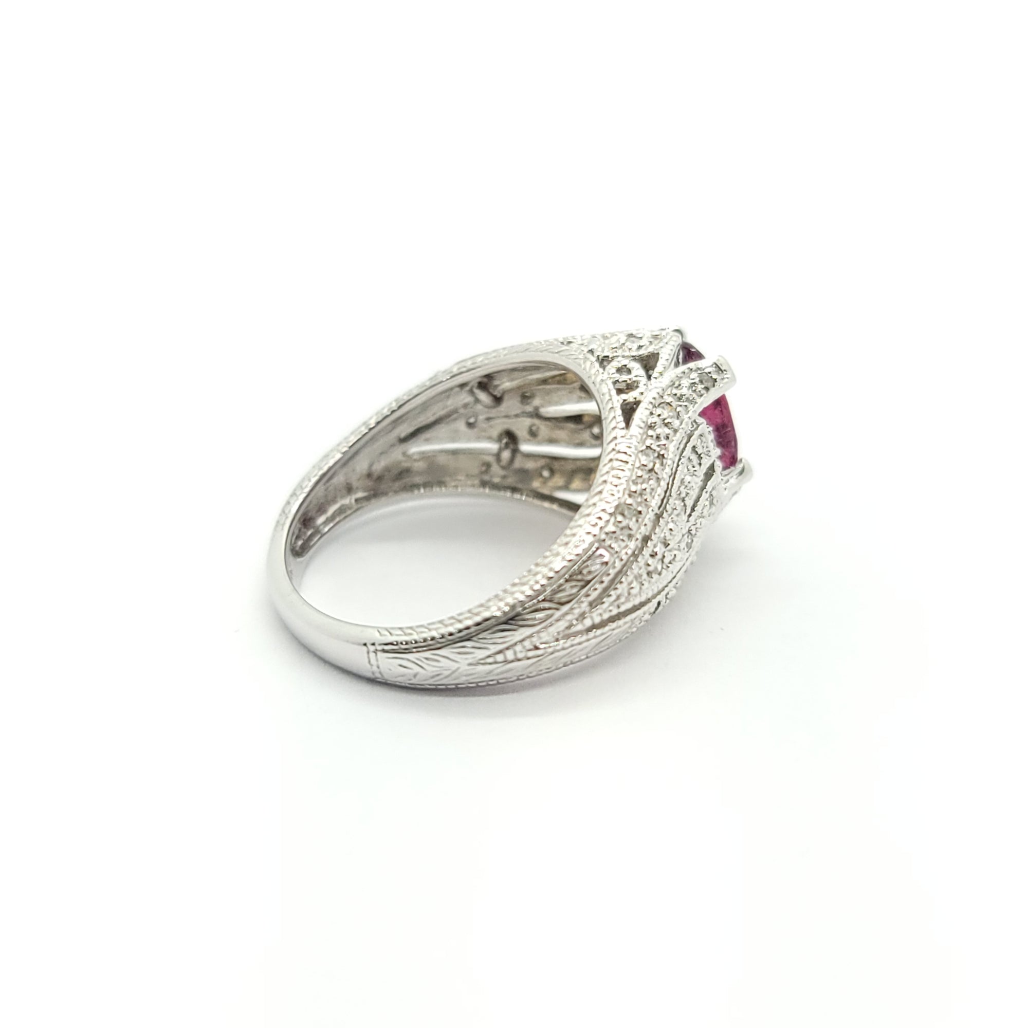 ANTIQUE DIAMOND RHODOLITE RUBY RING SET IN 14KT WHITE GOLD