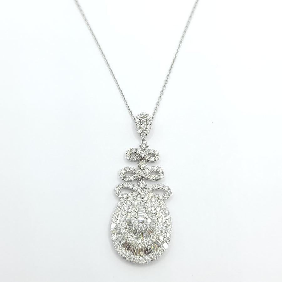 BOW DESIGN CLUSTER DIAMOND 14k WHITE GOLD BAGUETTE AND ROUND PENDANT WITH 14K WHITE GOLD CHAIN