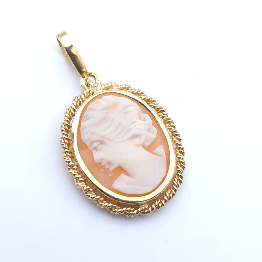 ANTIQUE CAMEO 14K YELLOW GOLD LADYS  PENDENT