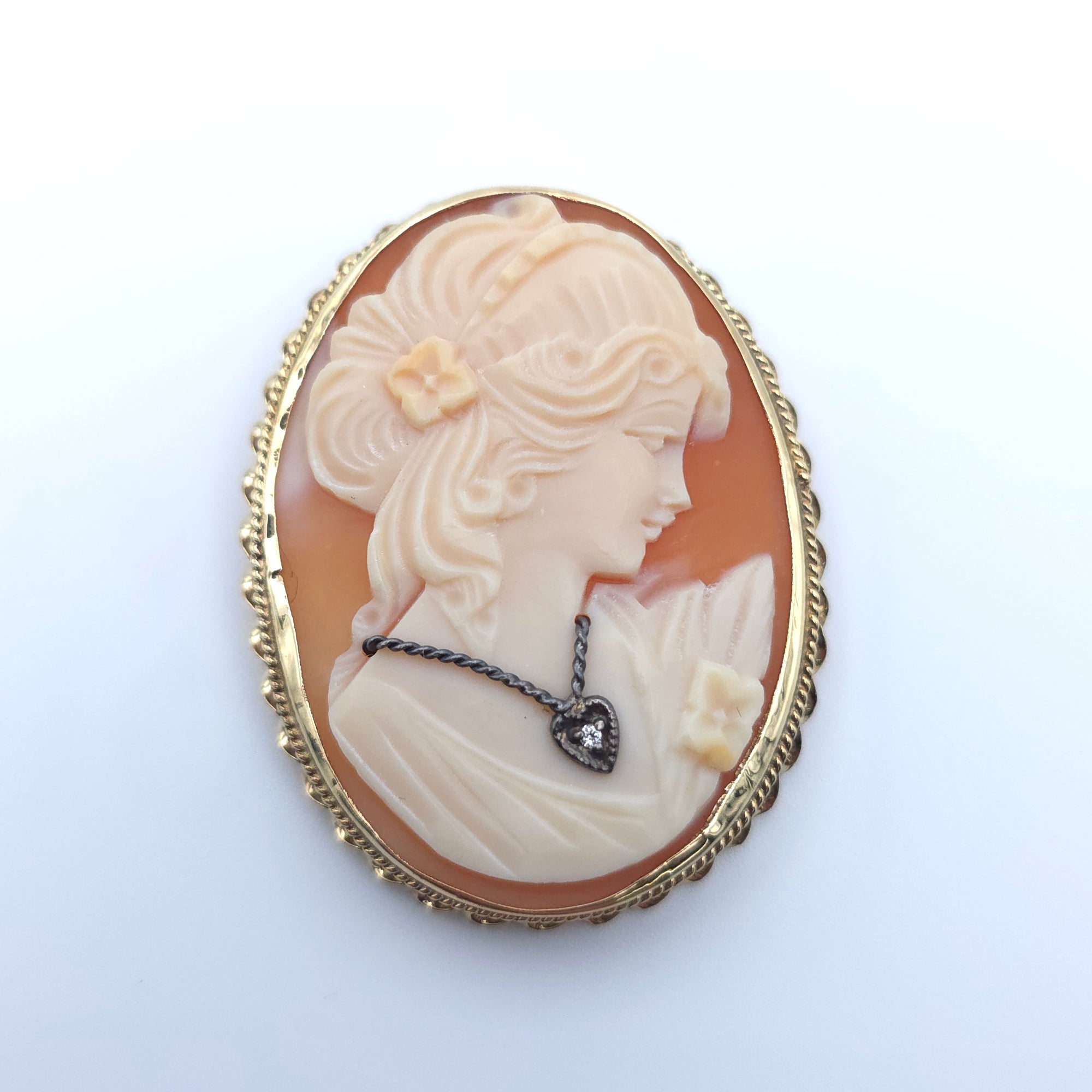 1.4x1.1mm 2024 Antique Cameo of a Lady with a 14K White Gold Diamond Pendant Loose