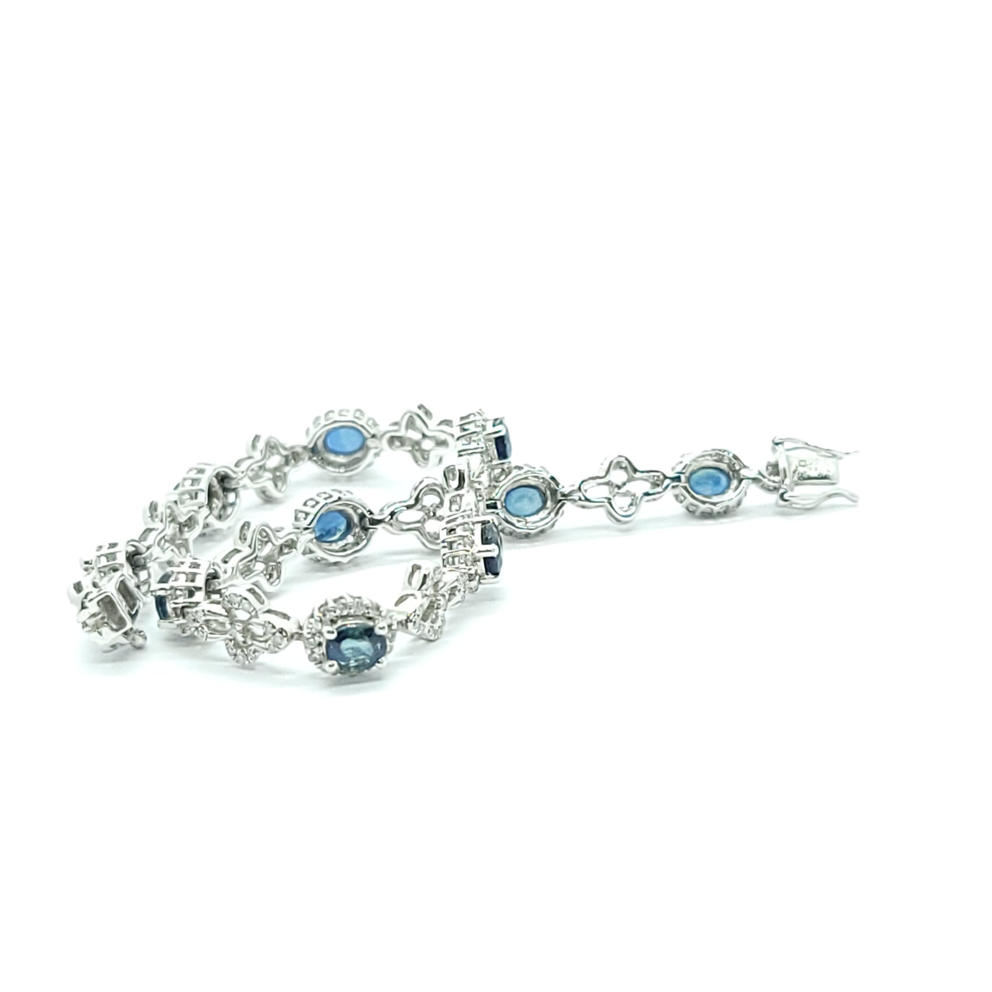 MODERN DIAMOND OVAL CUT TEAL  SAPPHIRE TENNIS BRACELET 18K WHITE GOLD LADIES