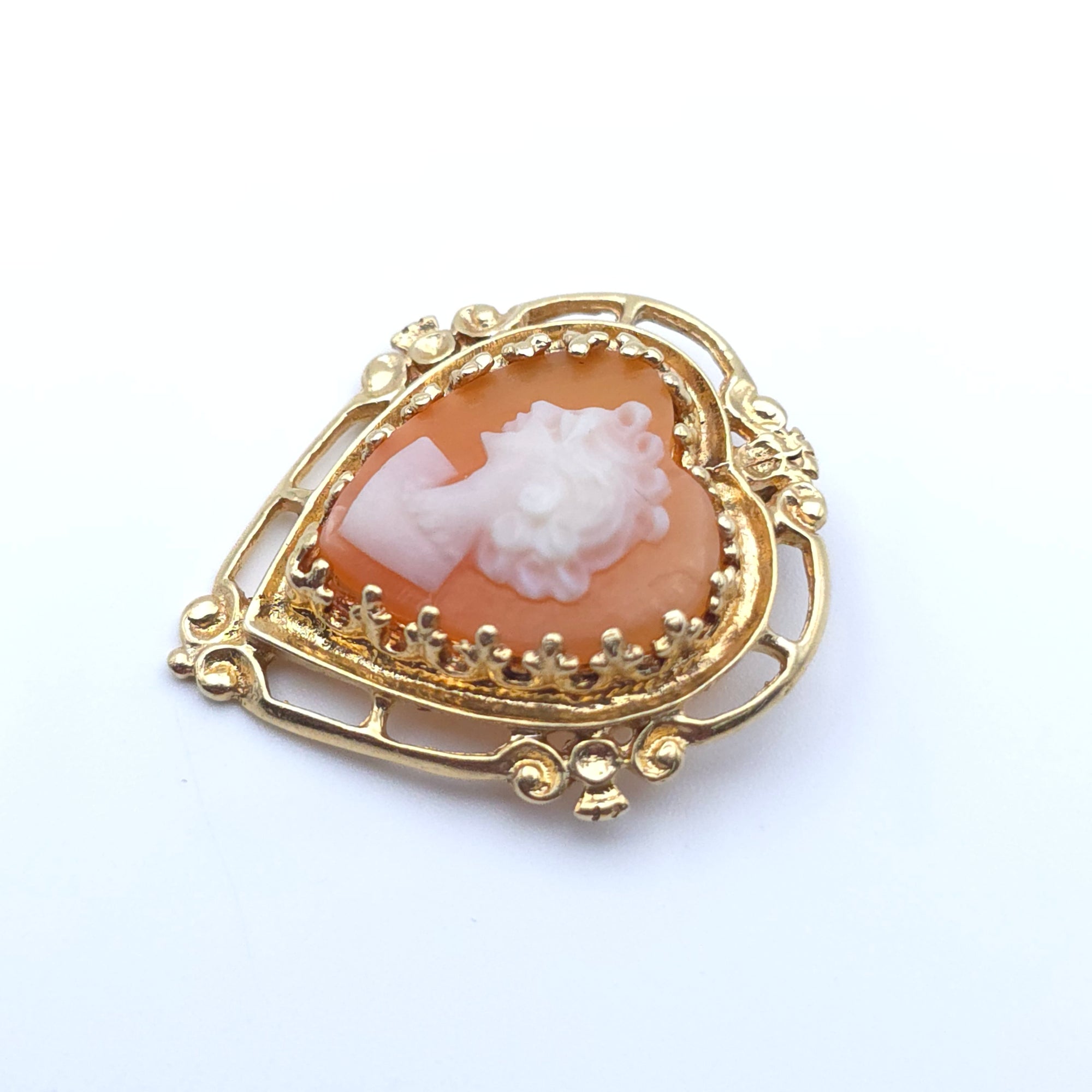 ANTIQUE CAMEO 14K YELLOW GOLD LADYS  PENDENT