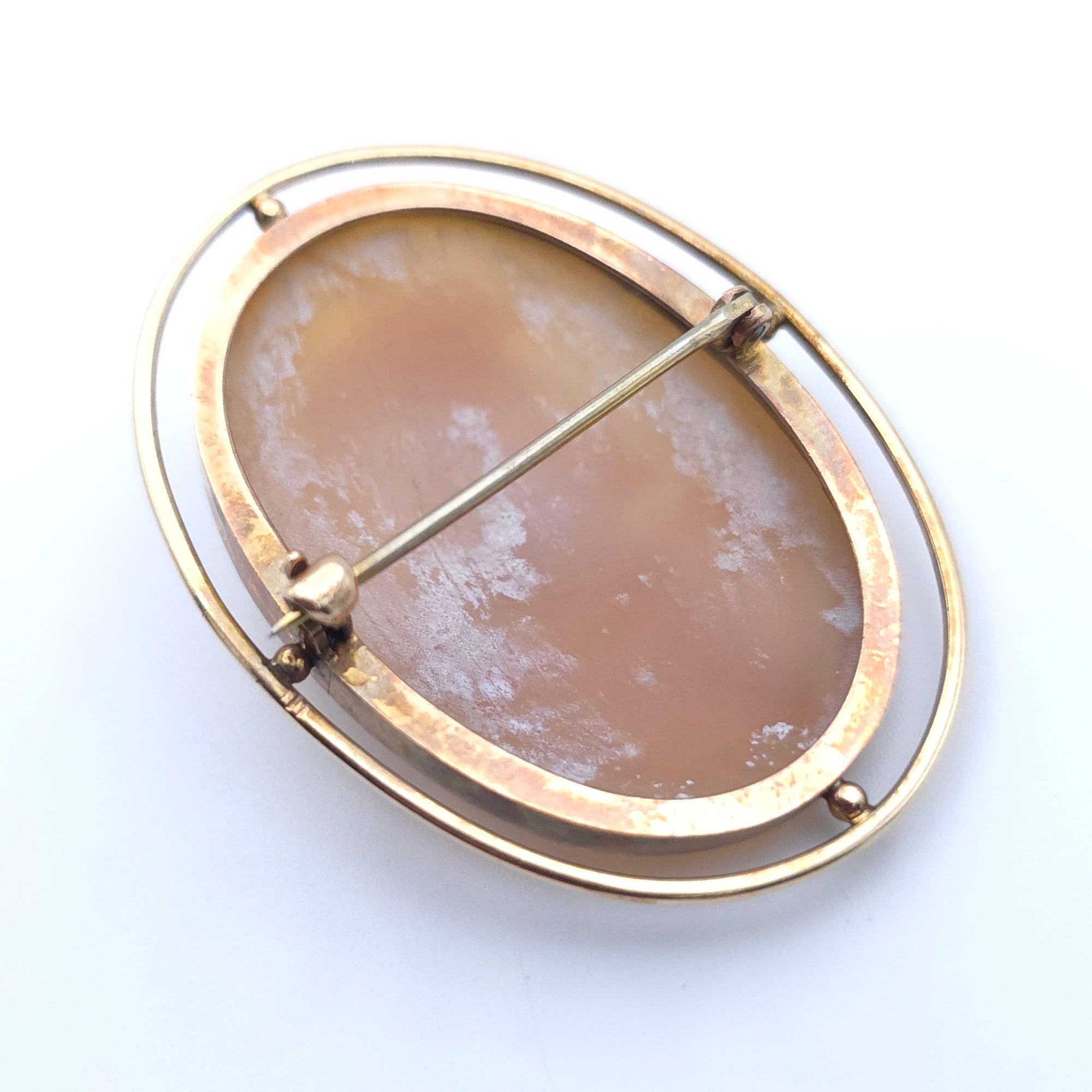 ANTIQUE CAMEO 14K YELLOW GOLD LADYS PIN BROOCH