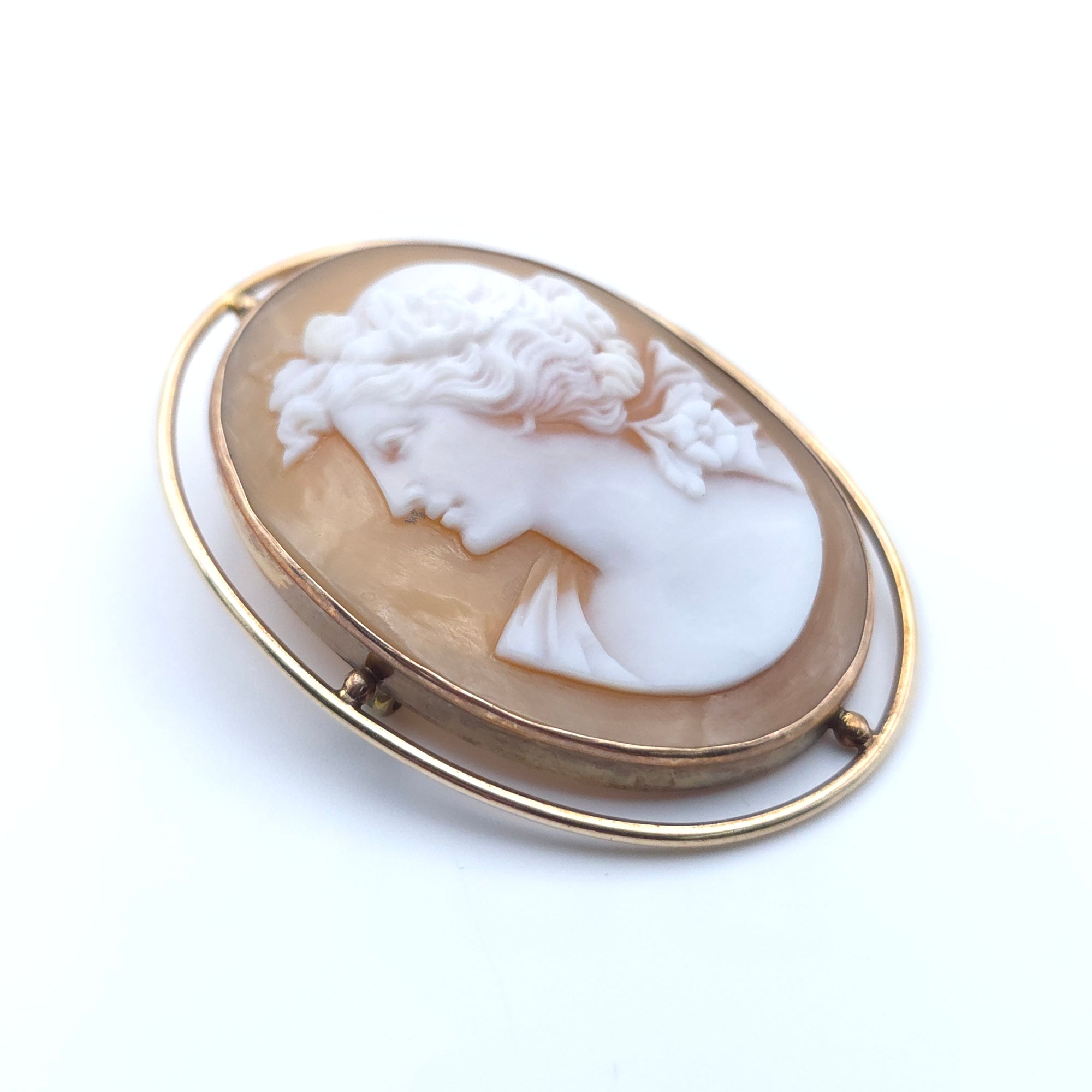 ANTIQUE CAMEO 14K YELLOW GOLD LADYS PIN BROOCH