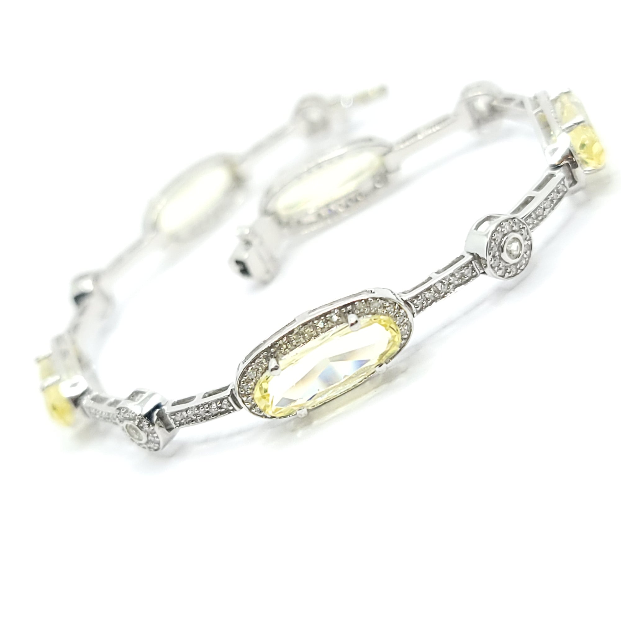 14K WHITE GOLD LIME QUARTZ AND DIAMOND LADIES TENNIS BRACELET