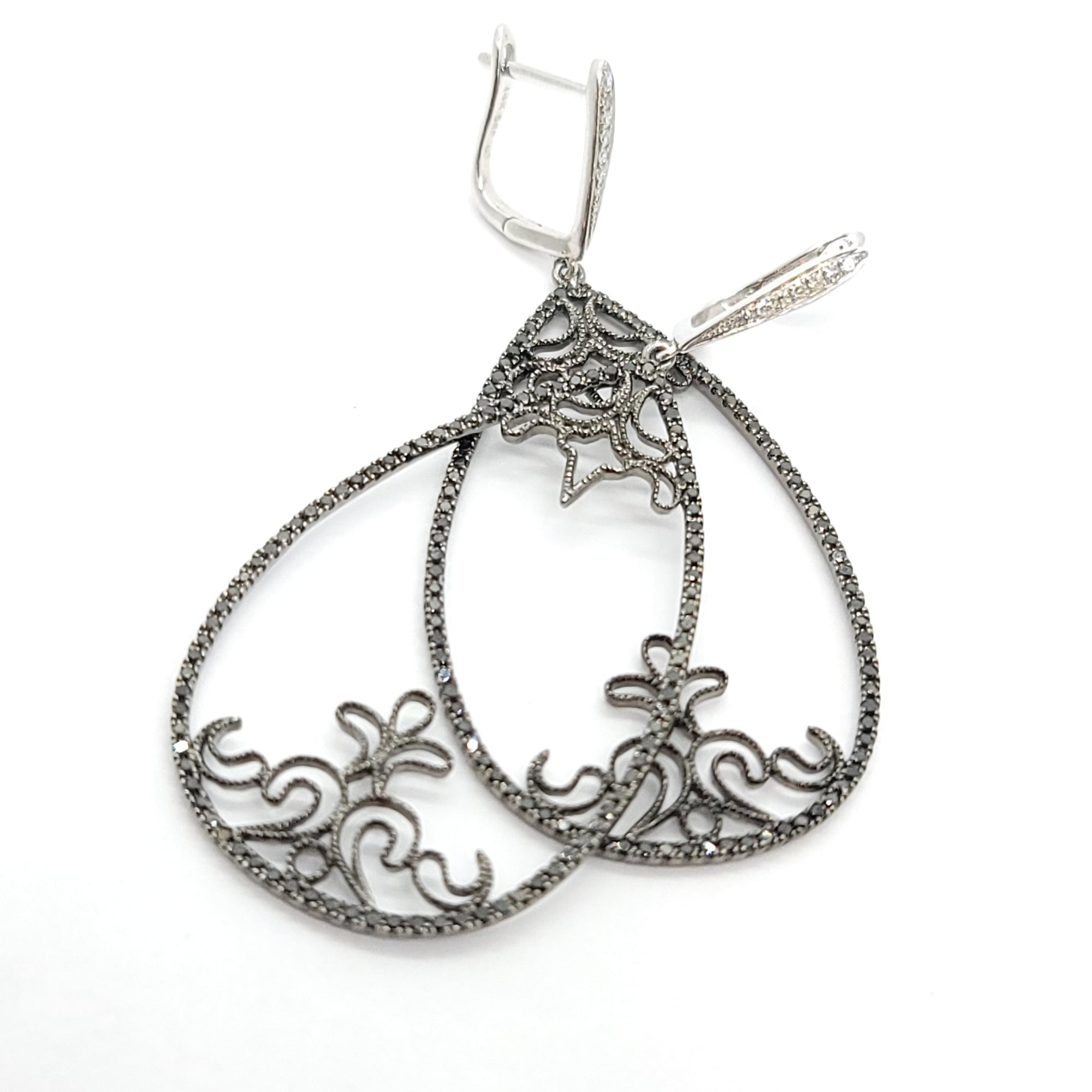 14K BLACK AND WHITE GOLD DIAMOND BLACK WHITE AND DIAMONDS EARRINGS PEAR SHAPE