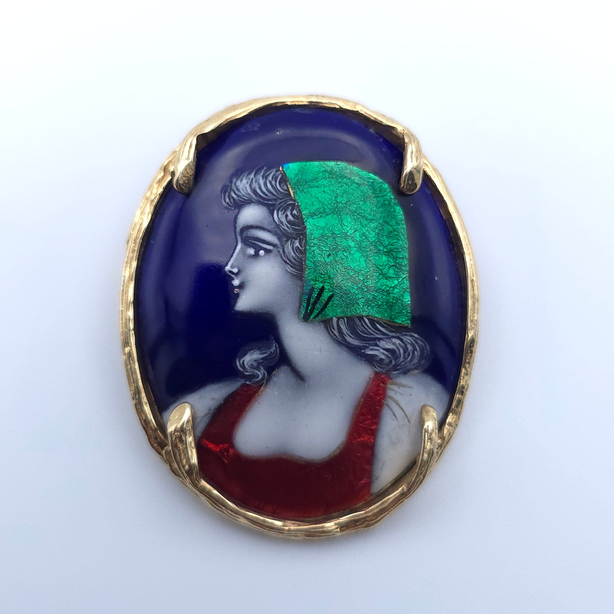 ANTIQUE 14K YELLOW GOLD LADYS PIN BROOCH HAND PAINTED PORTRAIT ON PORCELAIN FRANCE