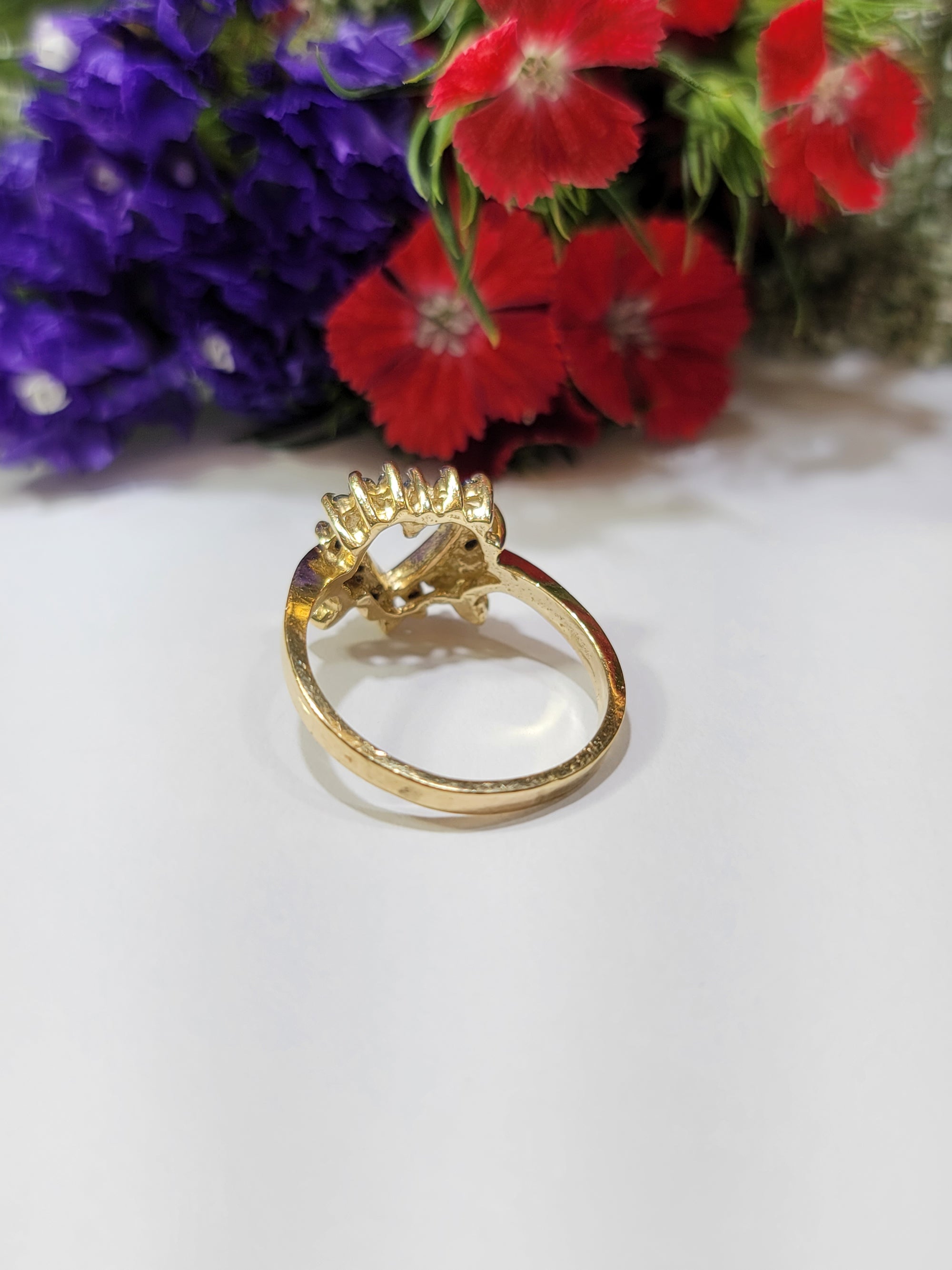 ANTIQUE 14K YELLOW GOLD NATURAL SAPPHIRE OPEN HEART SHAPE RING