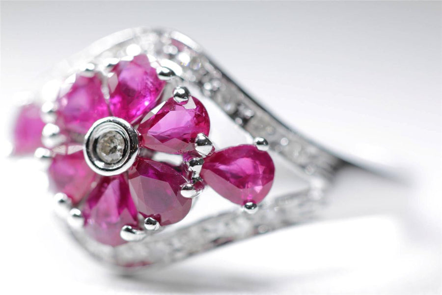 MODERN 14k WHITE GOLD LADIES FLOWER SHAPE RUBY ROUND DIAMOND RING 1.64CT GENUINE