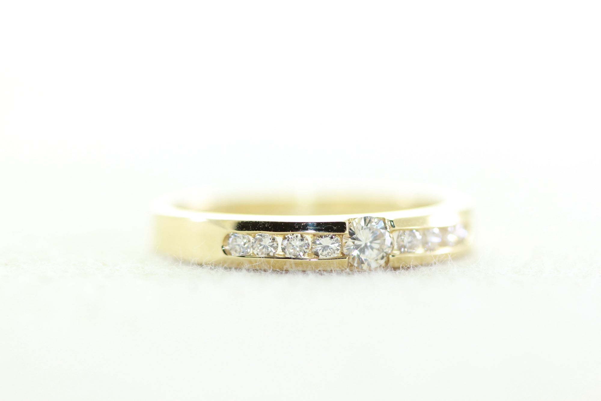 LADIES CHANNEL SET 14k YELLOW GOLD DIAMOND WEDDING BAND ENGAGEMENT RING