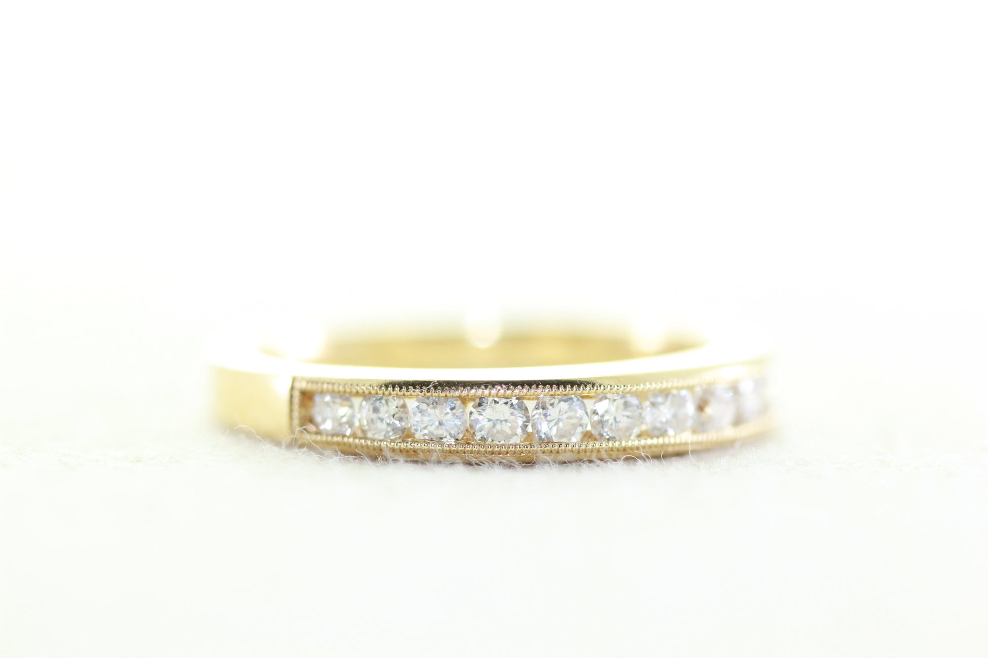 LADIES CHANNEL SET 14k YELLOW GOLD DIAMOND WEDDING BAND RING