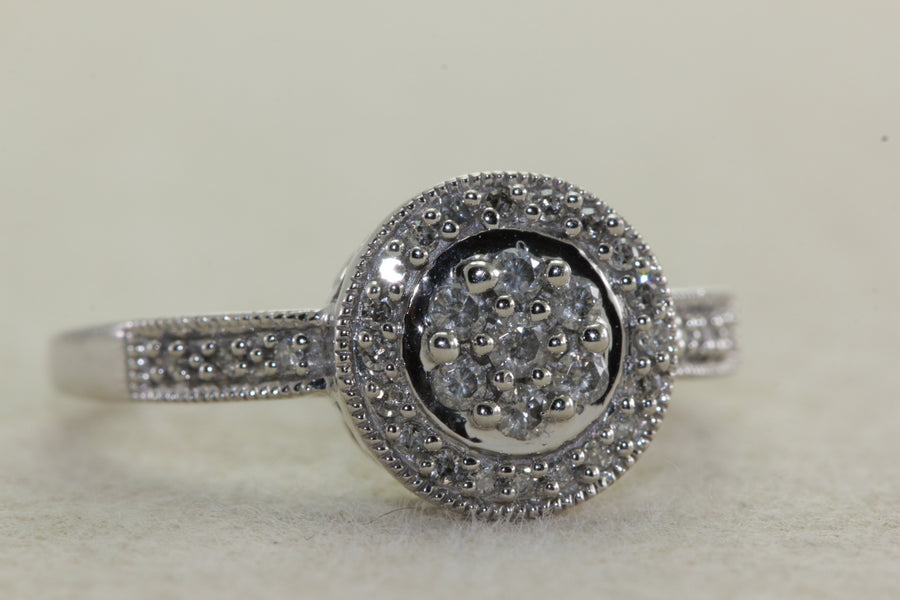 ANTIQUE 14K WHITE GOLD 0.25 POINT DIAMOND CLUSTER ROUND HALO RING ENGAGEMENT