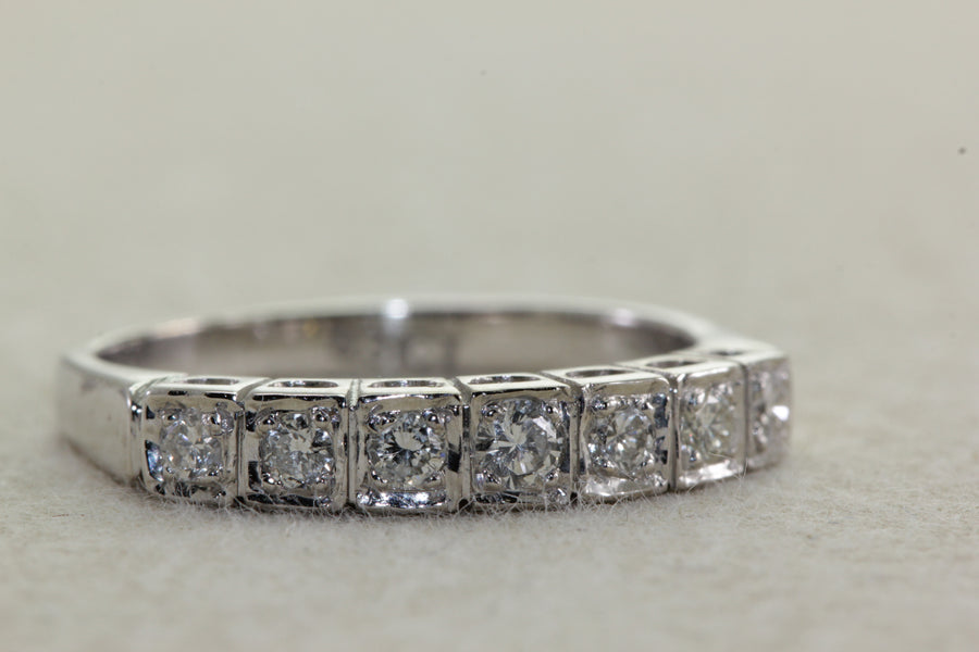 LADIES ANTIQUE ILLUSION SETTING 14k WHITE GOLD DIAMOND WEDDING BAND RING