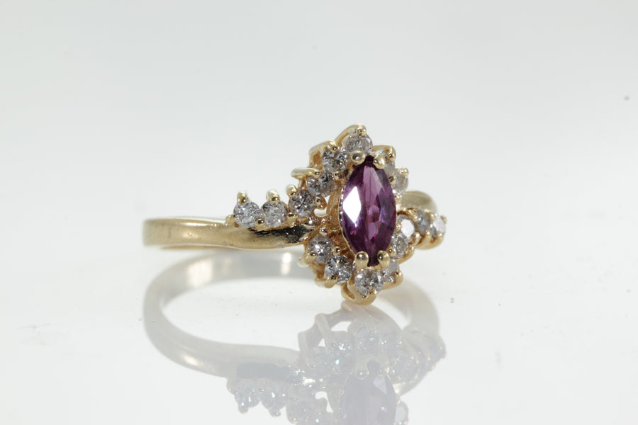 14K YELLOW GOLD NATURAL MARQUISE SHAPE RUBY & DIAMOND RING