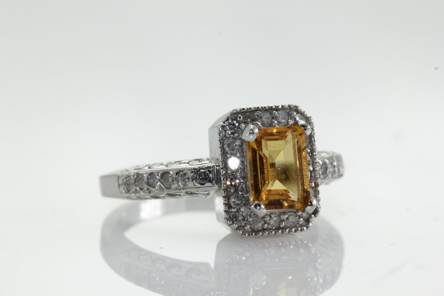 HALO EMERALD CUT CITRINE & DIAMOND RING 10k WHITE GOLD LADIES