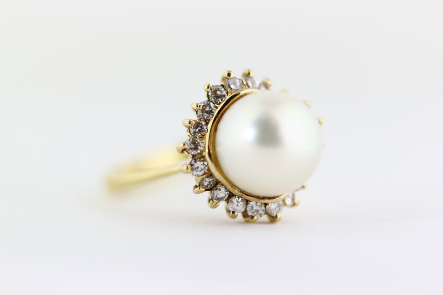 14k YELLOW  GOLD CULTURED PEARL & DIAMOND HALO LADIES RING