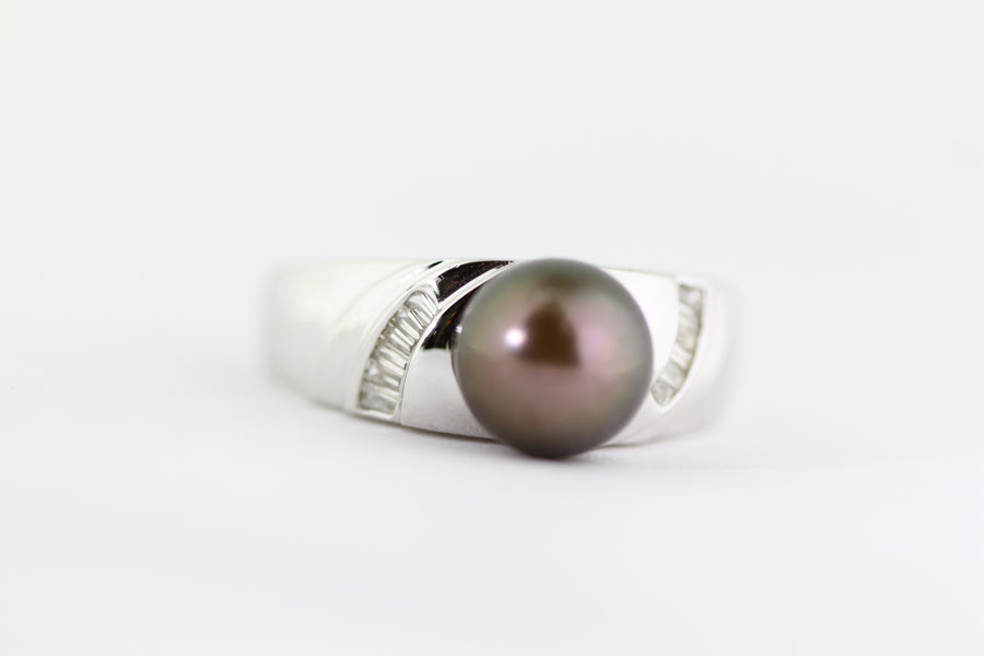 14K WHITE GOLD TAHITIAN PEARL & DIAMOND LADIES RING