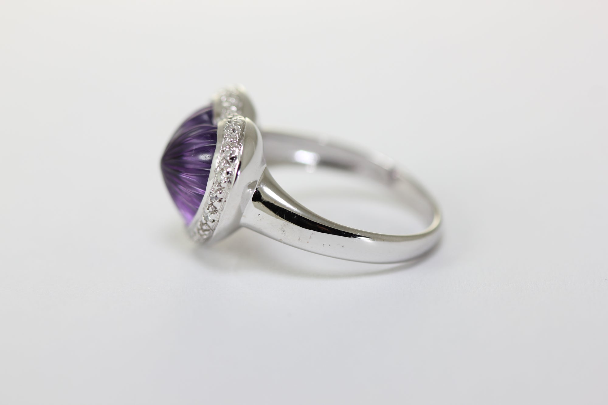 14K WHITE GOLD LADIES HEART AMETHYST & DIAMOND HALO RING