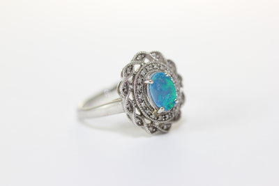 ABC ANTIQUE 14K WHITE GOLD LADIES HELO AUSTRALIAN OPAL & DIAMOND FILIGREE RING