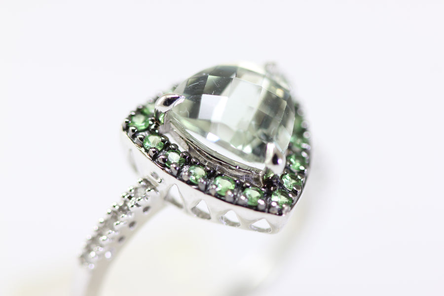 ABC 14K WHITE GOLD LADIES HELO PRASIOLITE TSAVORITE & DIAMOND RING