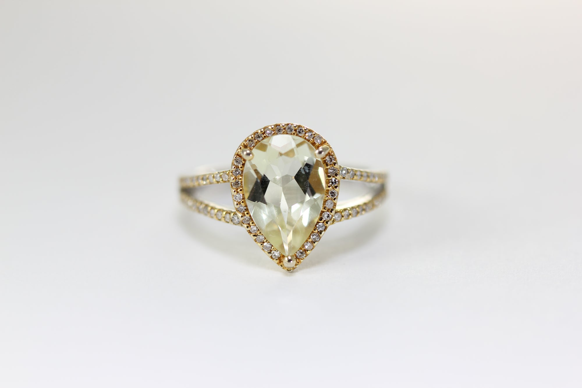 ABC 14K WHITE  & YELLOW GOLD LADIES HELO LIME AURA QUARTZ & DIAMOND RING