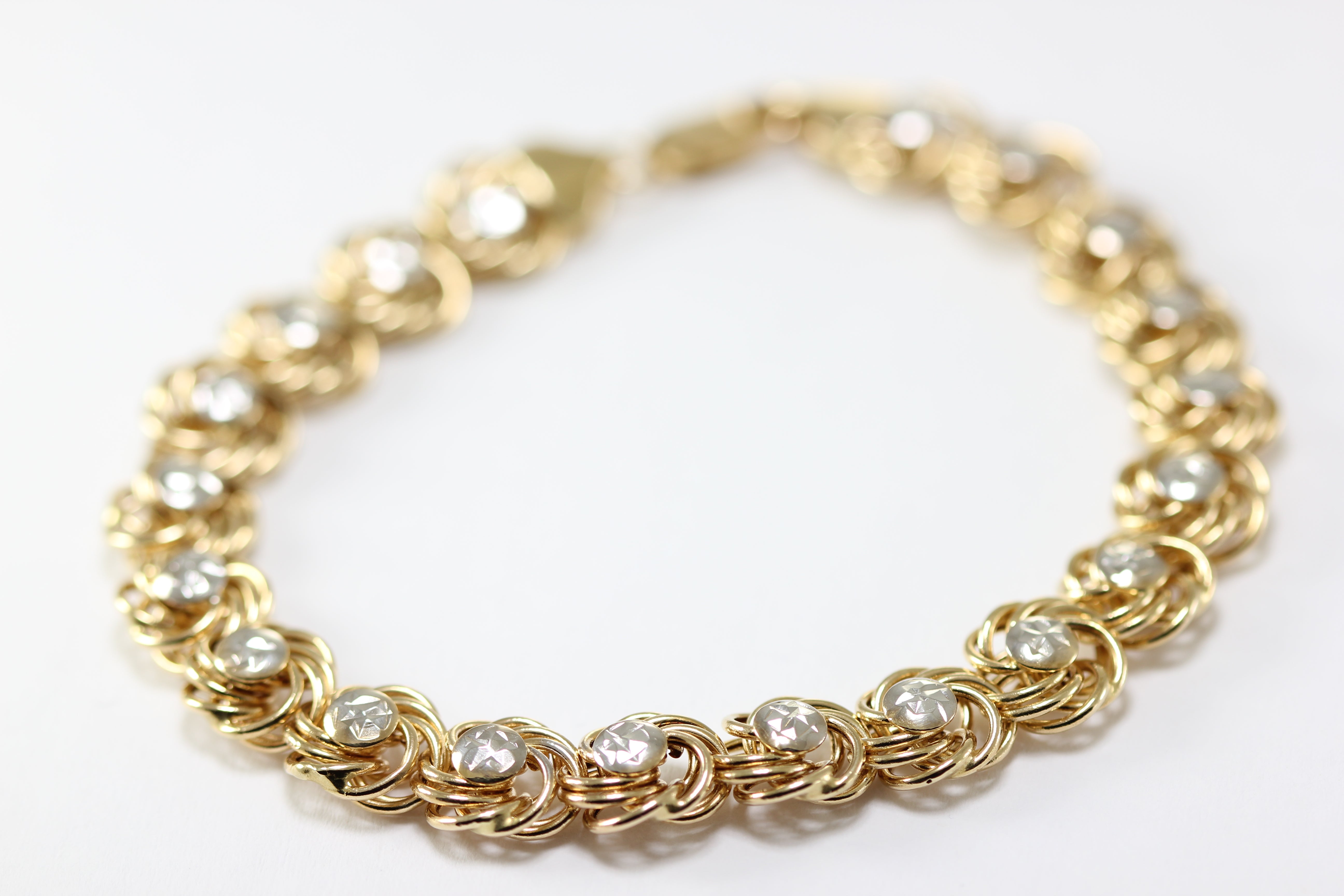 ABC 14K YELLOW & WHITE GOLD LADIES SHINY FLOWER LINK