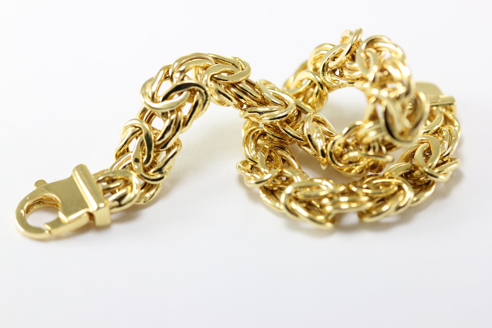 14K YELLOW GOLD BYZANTINE BRACELET