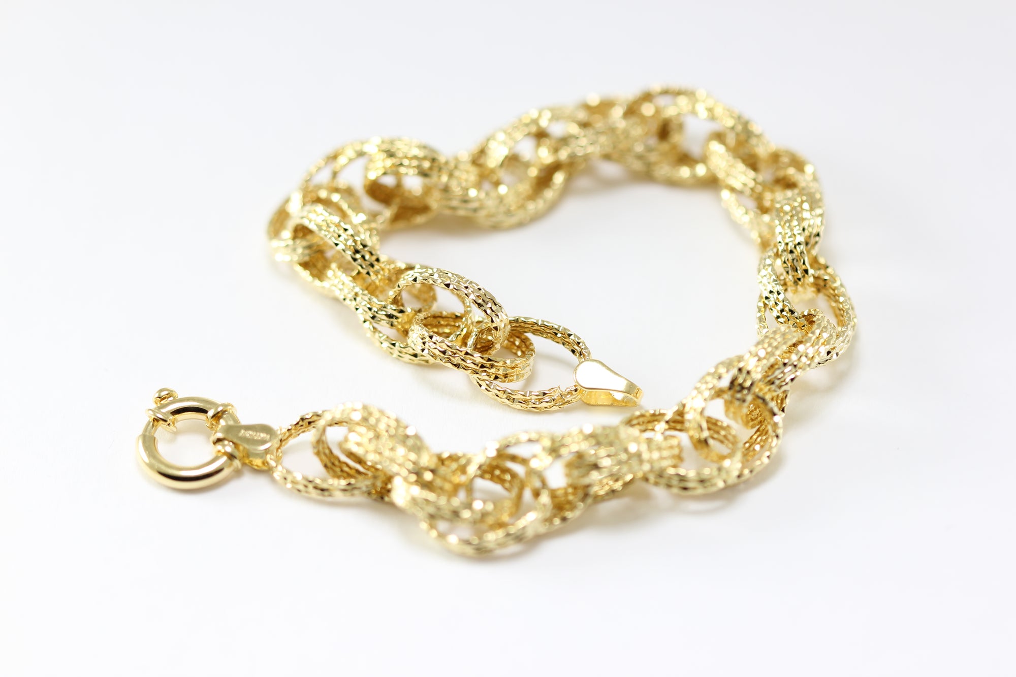 14K YELLOW GOLD FANCY HAMMERED LINK BRACELET