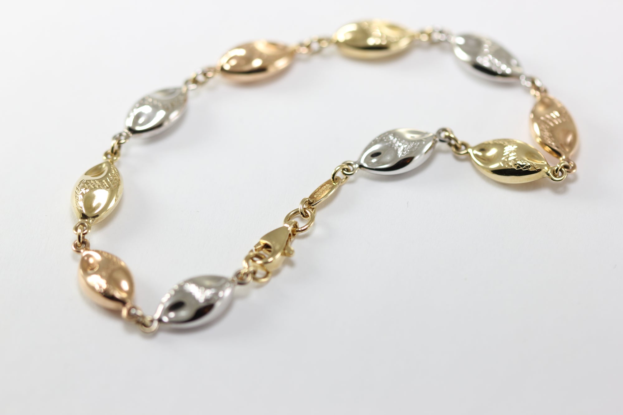 14K TRI COLOR GOLD BRUSHED LINK BRACELET