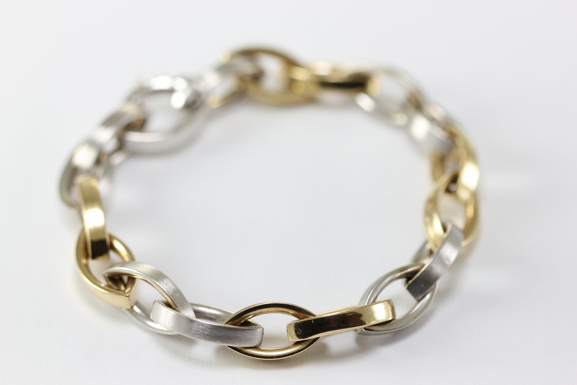14K TWO TONE  GOLD BRUSHED LINK BRACELET