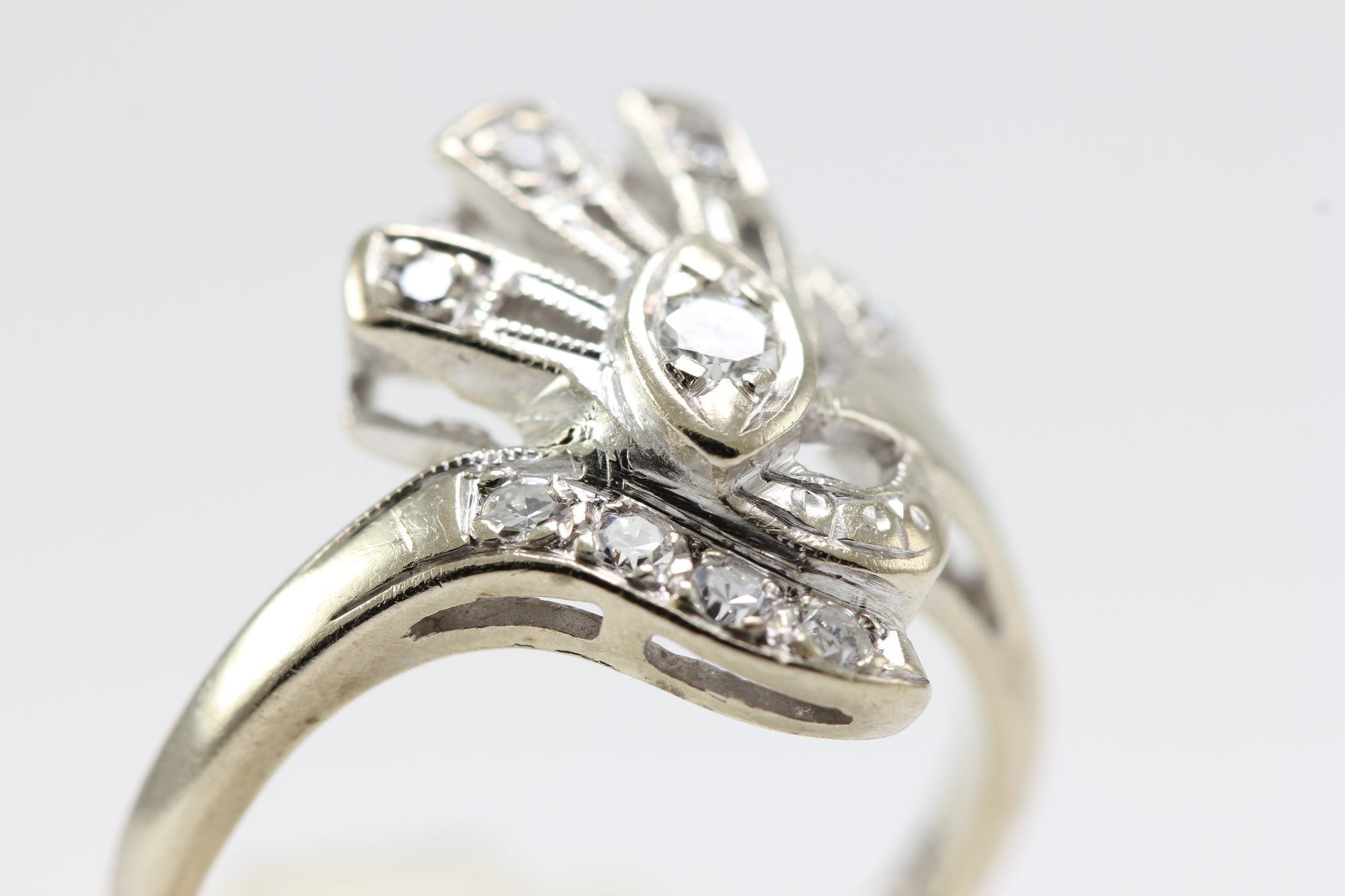 ANTIQUE 14k WHITE GOLD ART DECO MODERN DIAMOND RING EUROPEAN CUT