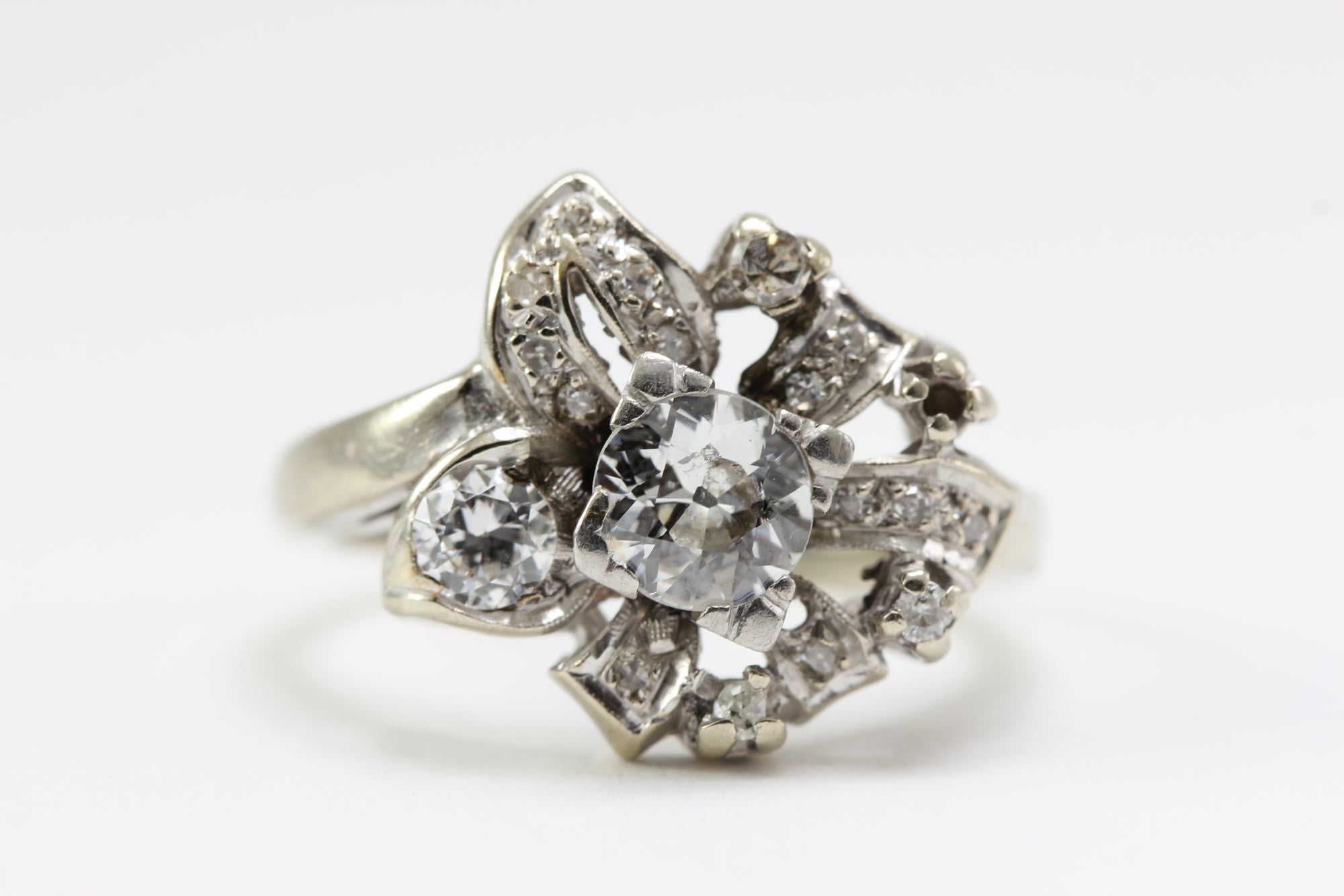 ANTIQUE 14k WHITE GOLD ART DECO FILIGREE DIAMOND RING EUROPEAN CUT