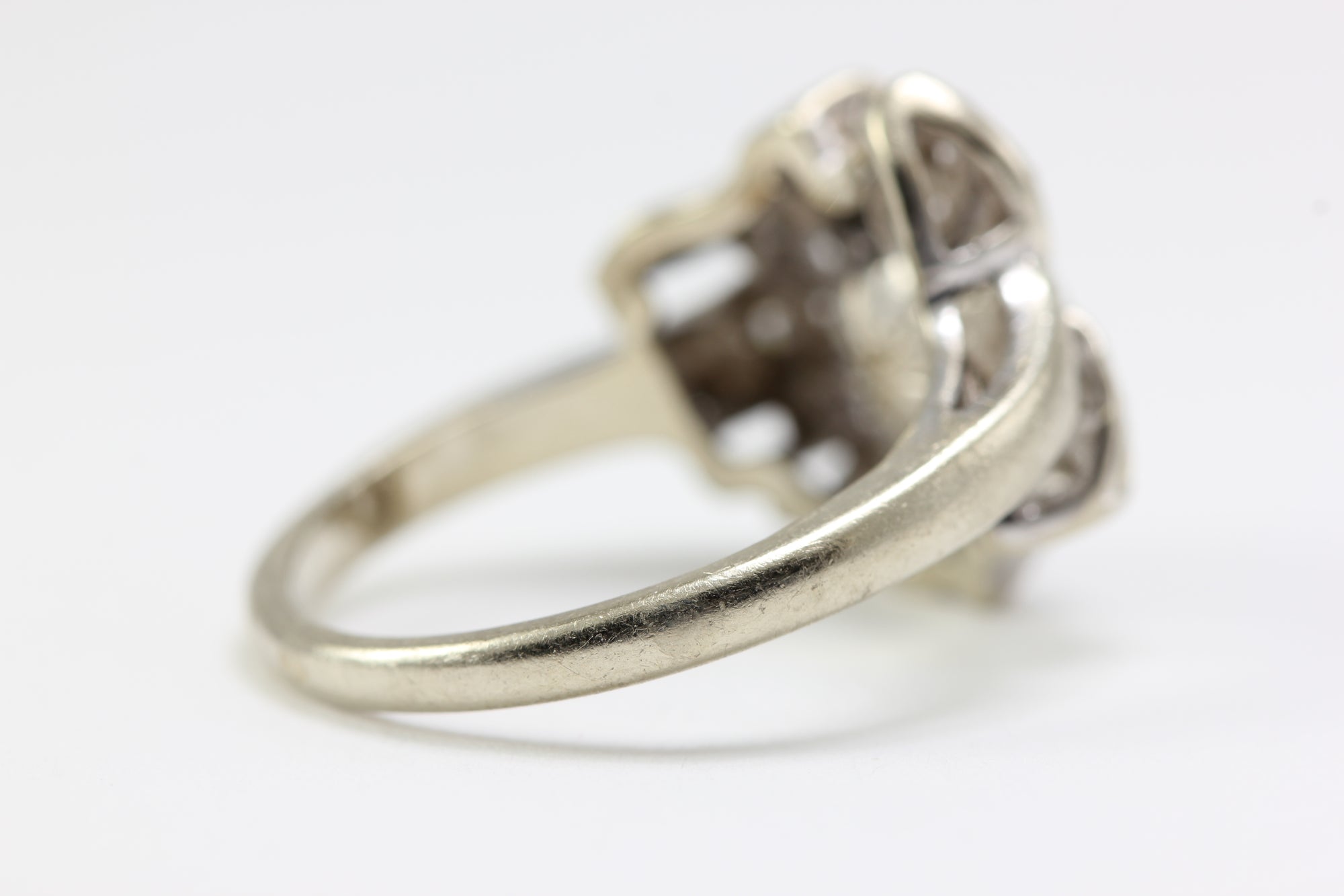 ANTIQUE 14k WHITE GOLD ART DECO FILIGREE DIAMOND RING EUROPEAN CUT