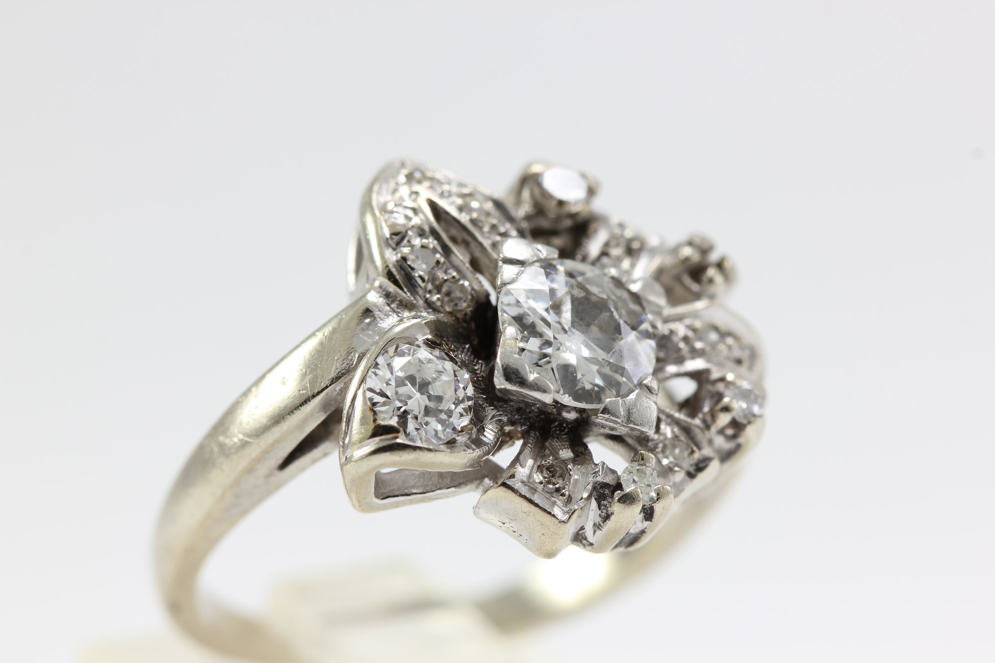 ANTIQUE 14k WHITE GOLD ART DECO FILIGREE DIAMOND RING EUROPEAN CUT