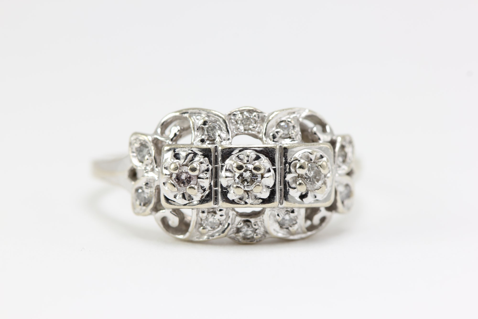 ANTIQUE 14k WHITE GOLD ART DECO FILIGREE DIAMOND RING EUROPEAN CUT