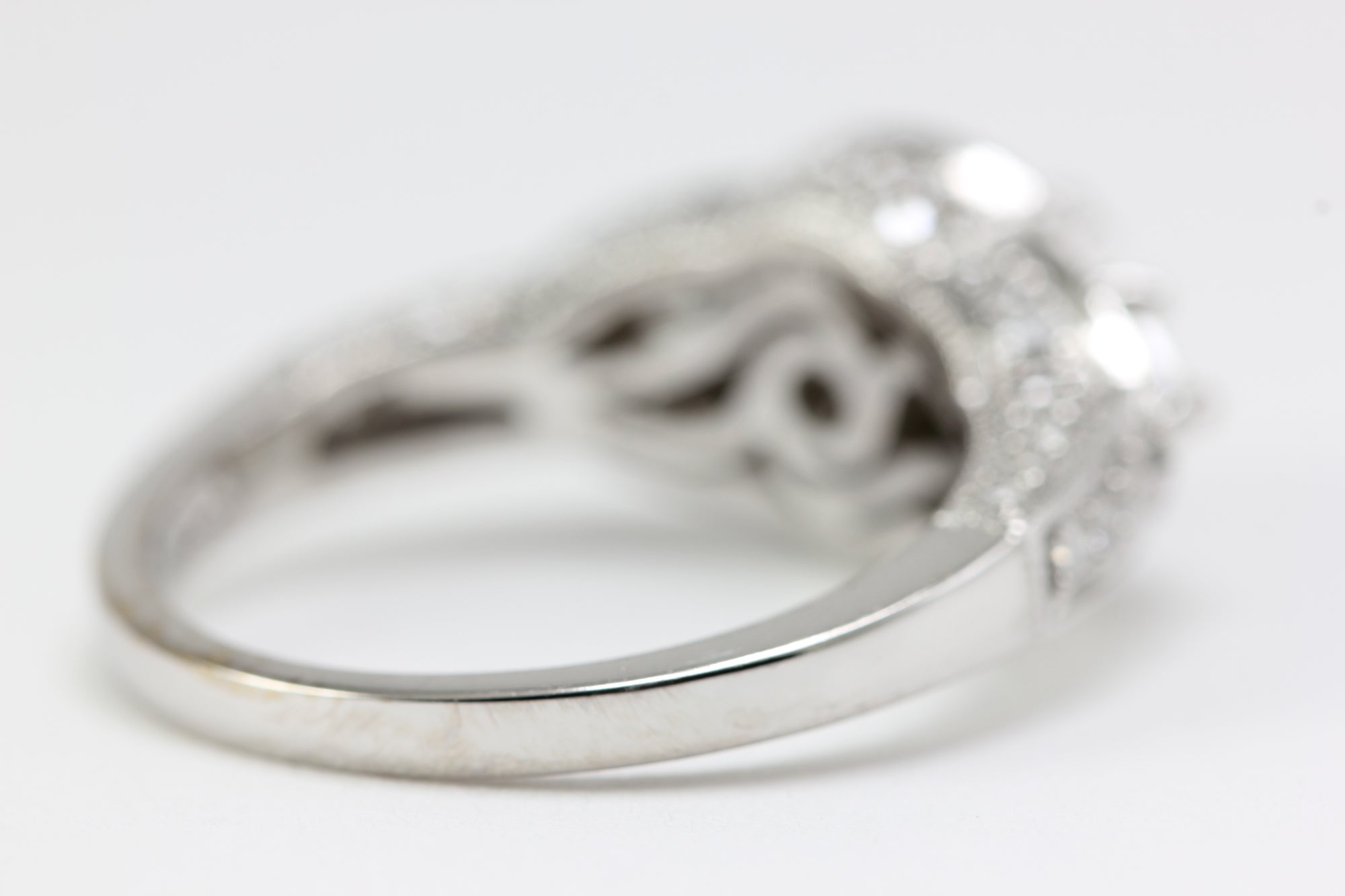 BLUE DIAMOND ENGAGEMENT RING 14K WHITE GOLD ROUND SHAPED 1.37 CTW