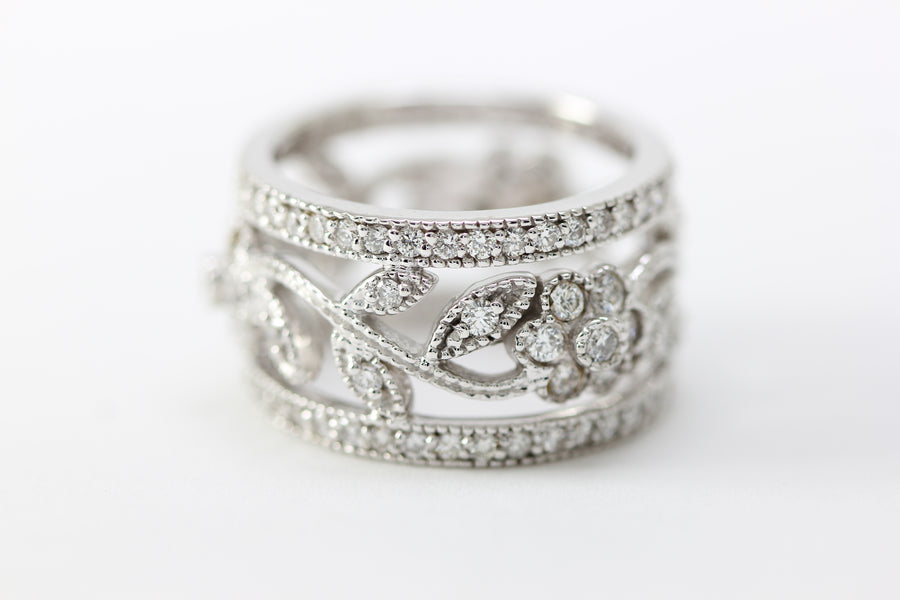 DIAMOND ANNIVERSARY ETERNITY FLOWER BAND 14K WHITE GOLD