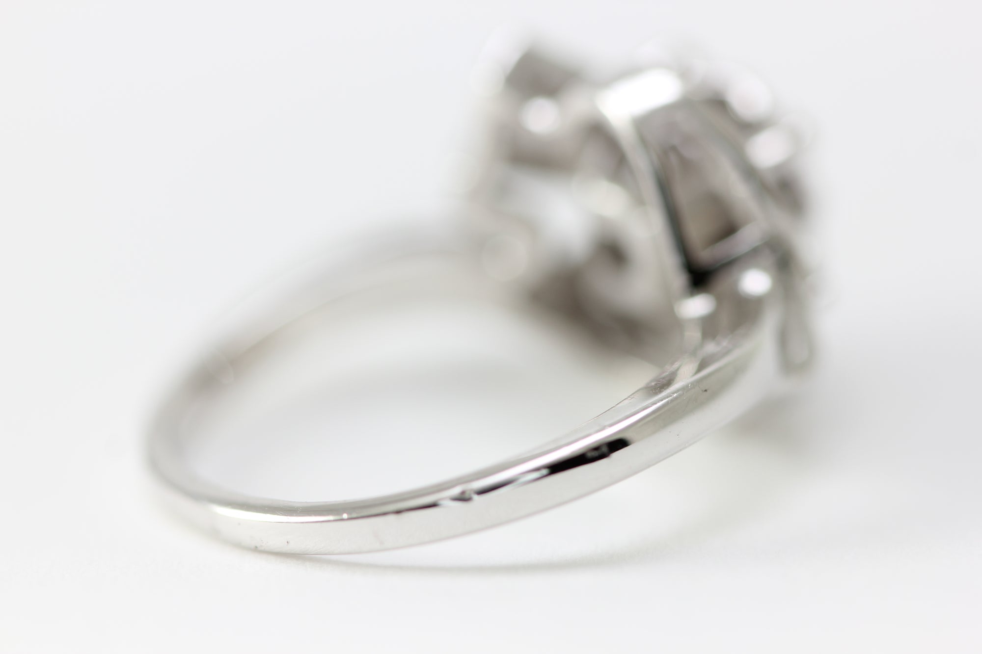 ANTIQUE 14k WHITE GOLD ART DECO COCKTAIL DIAMOND RING EUROPEAN CUT