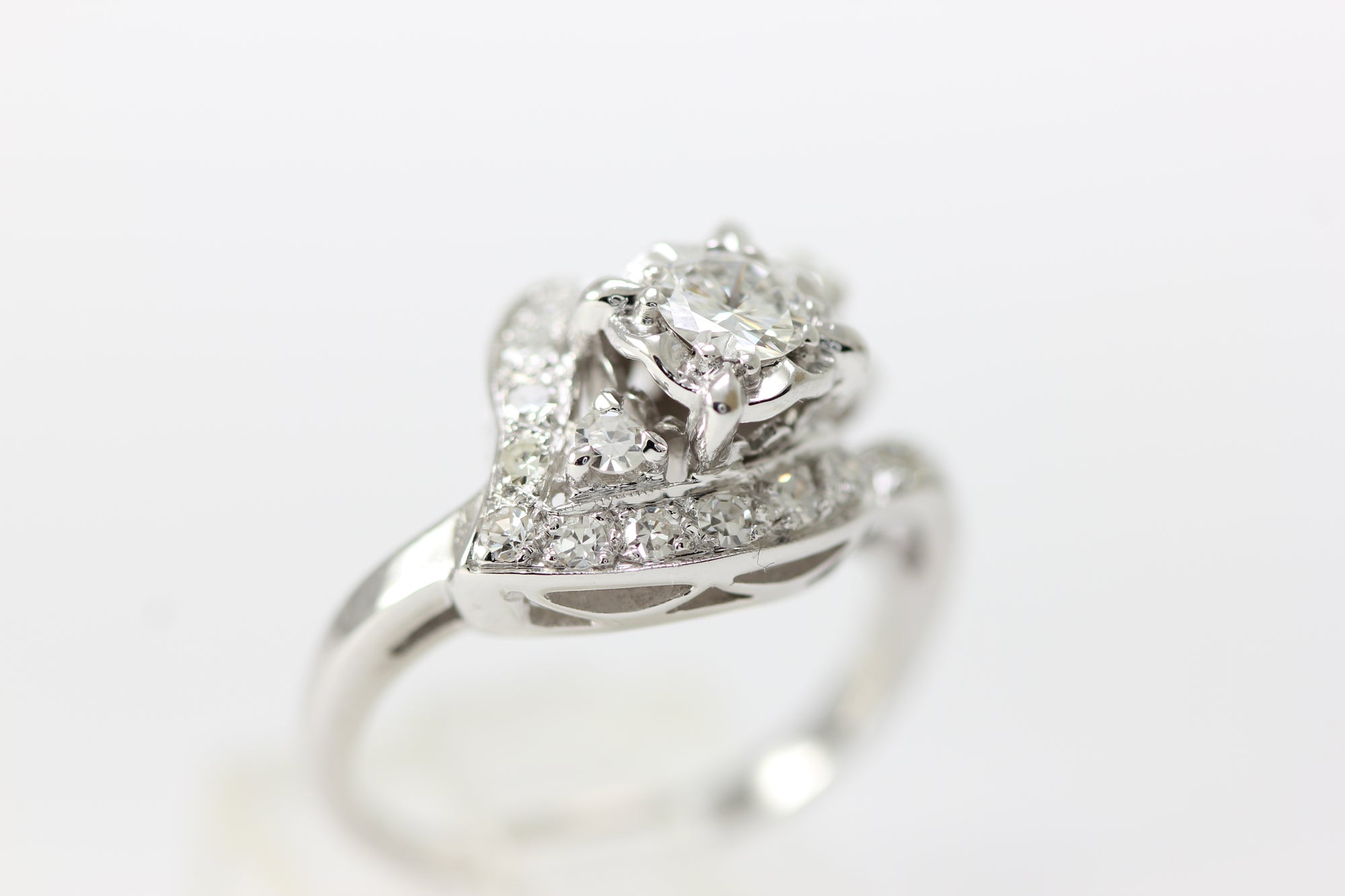 ANTIQUE 14k WHITE GOLD ART DECO COCKTAIL DIAMOND RING EUROPEAN CUT