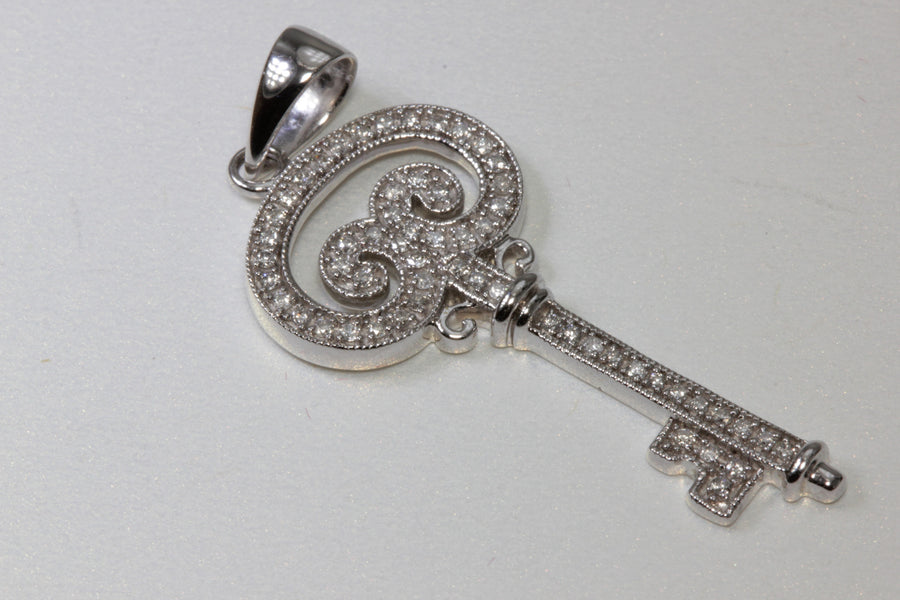 MODERN 14K GOLD DIAMOND KEY CHARM PENDANT 0.30 CT 14KARAT WHITE GOLD
