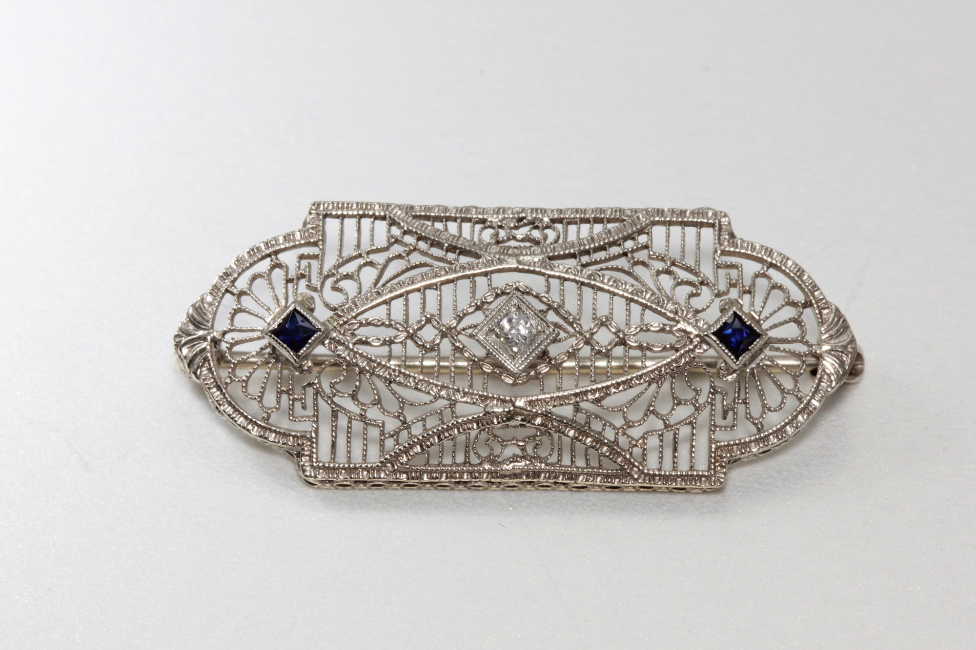 1920 ANTIQUE ART DECO 14k WHITE GOLD LADYS DIAMOND & SAPPHIRE PIN BROOCH