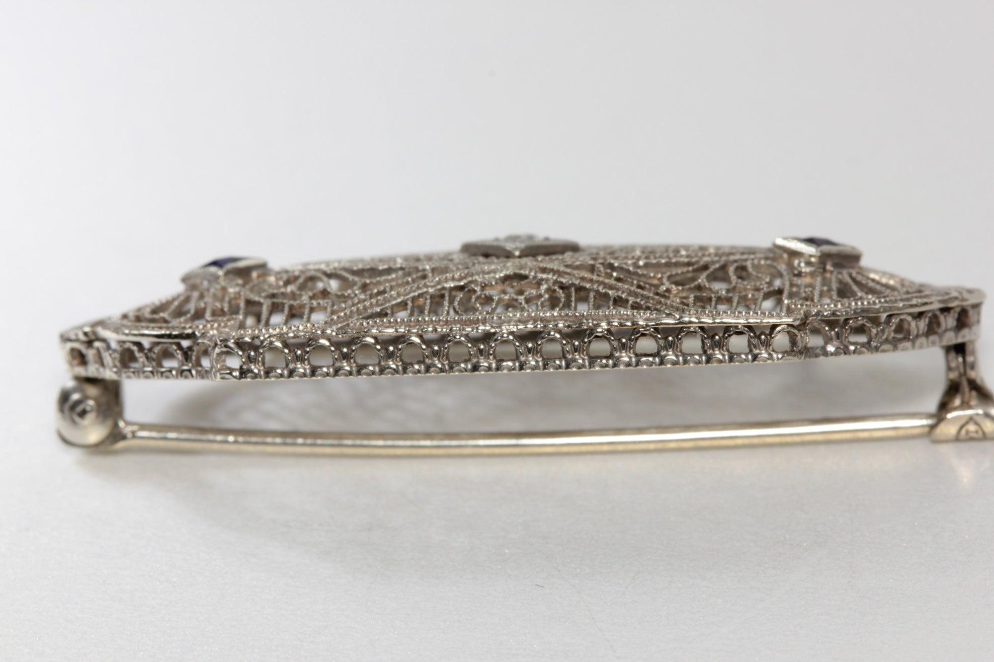 1920 ANTIQUE ART DECO 14k WHITE GOLD LADYS DIAMOND & SAPPHIRE PIN BROOCH