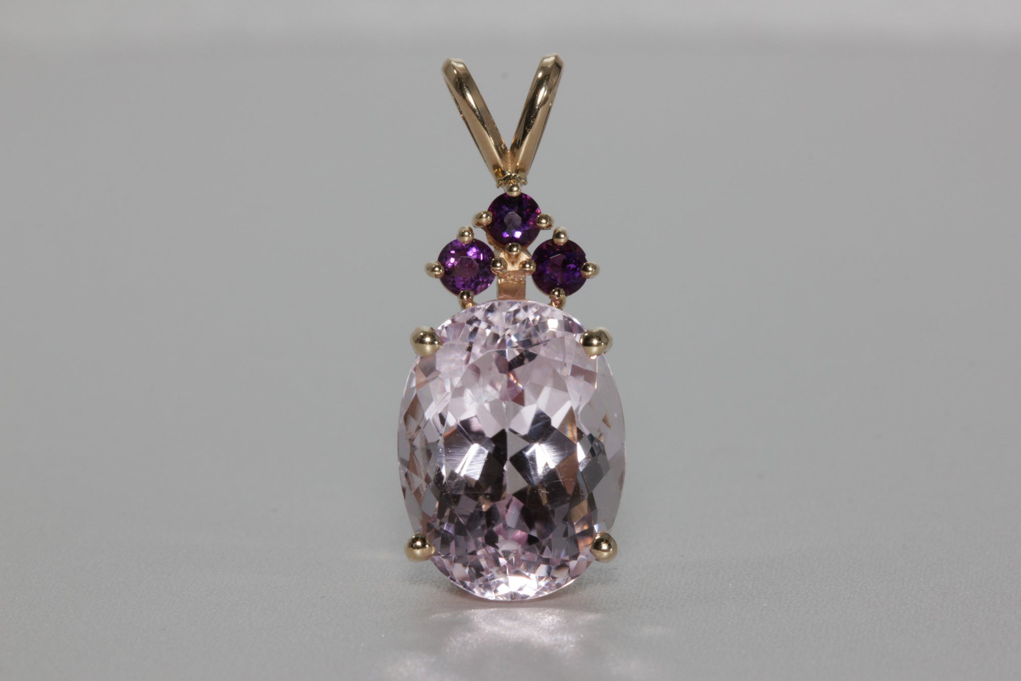 MODERN 14k YELLOW GOLD LADYS LARGE PENDANT 15CT KUNZITE & AMETHYST