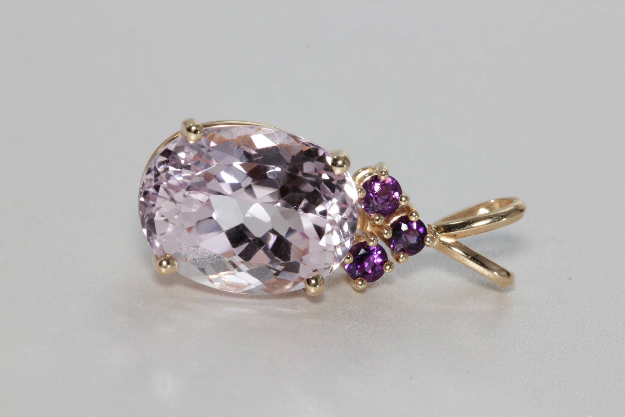MODERN 14k YELLOW GOLD LADYS LARGE PENDANT 15CT KUNZITE & AMETHYST