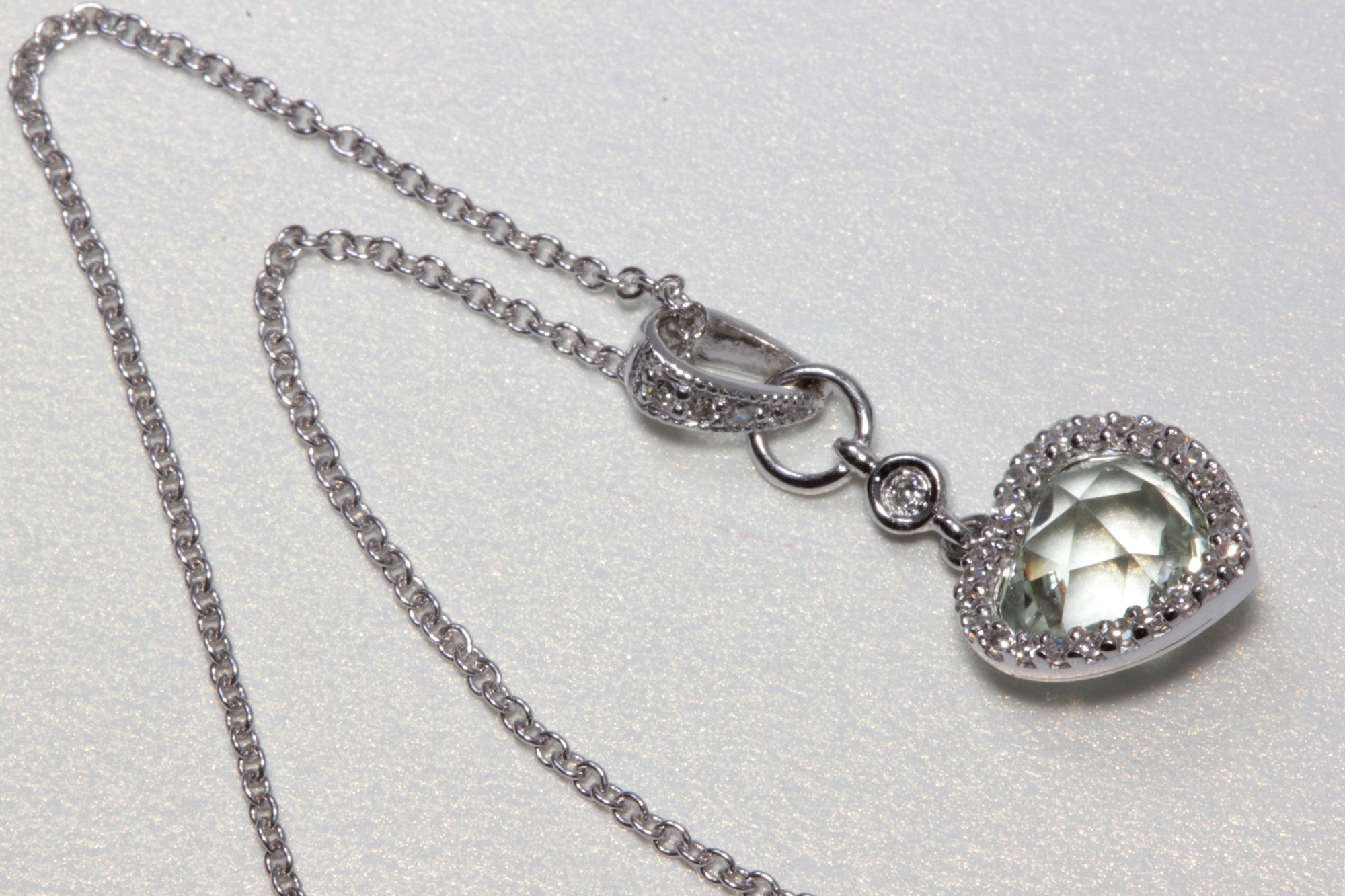 MODERN 14K WHITE GOLD LADIES PENDANT & CHAIN CHECKERBOARD GREEN AMETHYST & DIAMOND